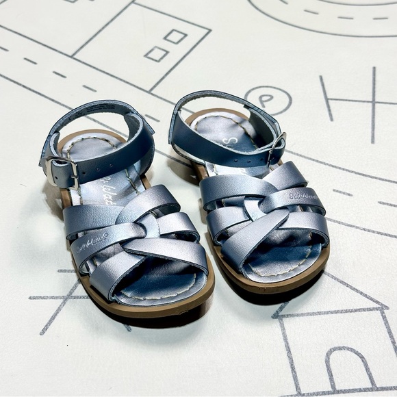 Salt Water Original in Pewter - Picture 5 of 12